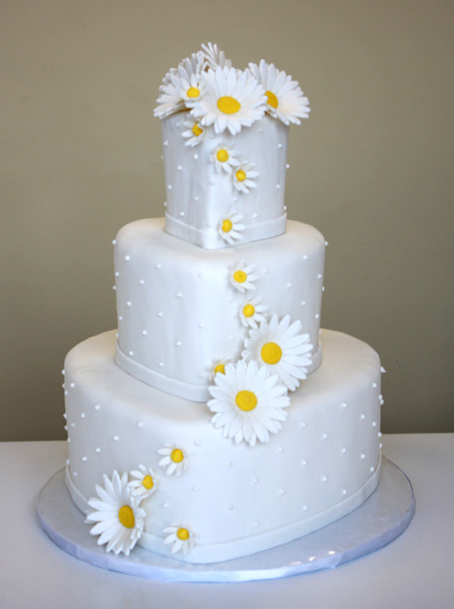 Wedding Cake with Daisy Cascade