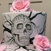 Skull & Roses Cake
