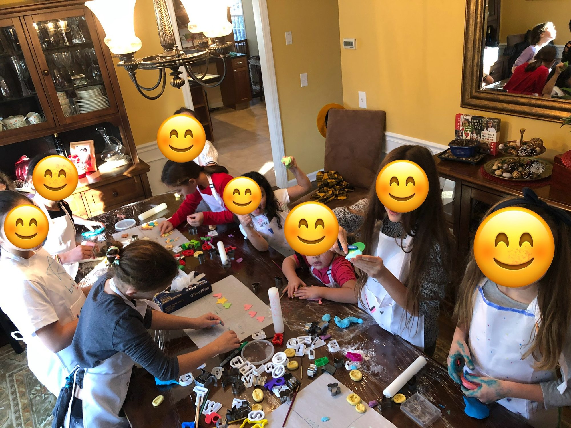 Fondant modeling party