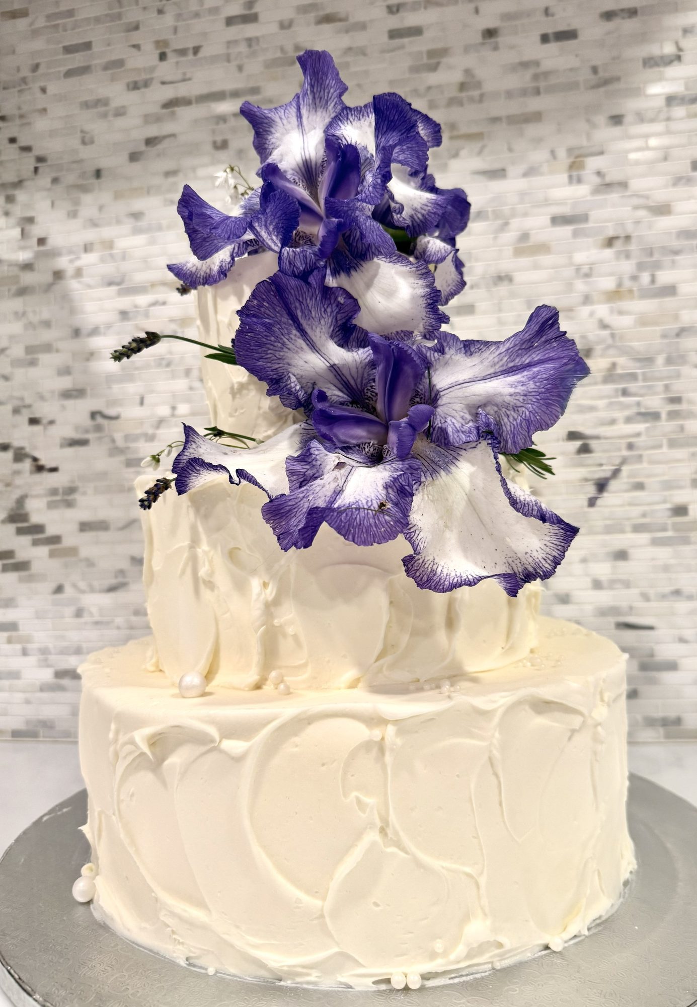 Wedding cake with sugar irises